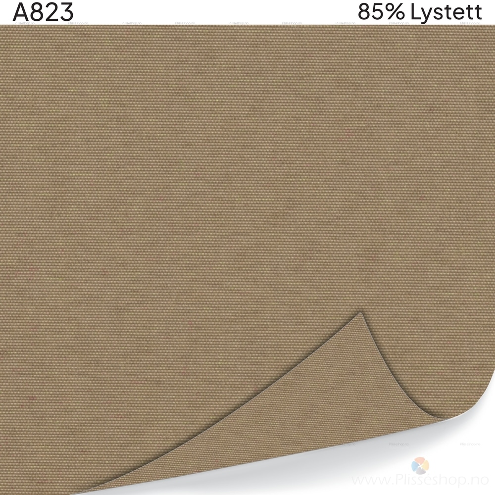 A823